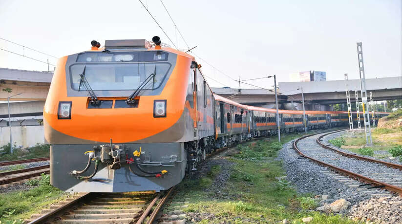 पूर्वोत्तर रेलवे को मिली पहली अमृत भारत एक्सप्रेस, छपरा से दिल्ली के बीच दौड़ेगी आधुनिक सुविधाओं से युक्त ट्रेन