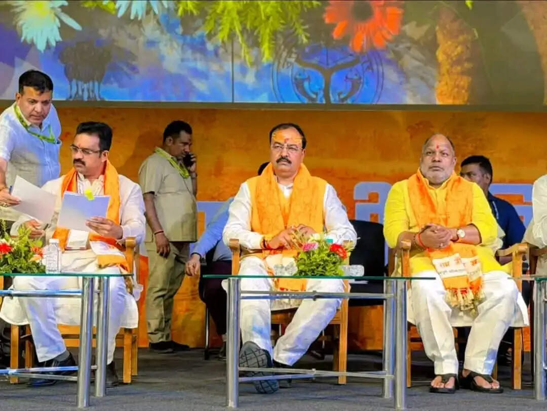 वाराणसी में चार राज्यों के पंचायत प्रतिनिधियों का महासम्मेलन