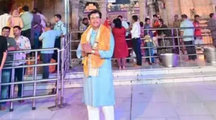 Varanasi News: बंगाल में भाजपा की जीत के बाद बाबा धाम पहुंचे सांसद रवि किशन