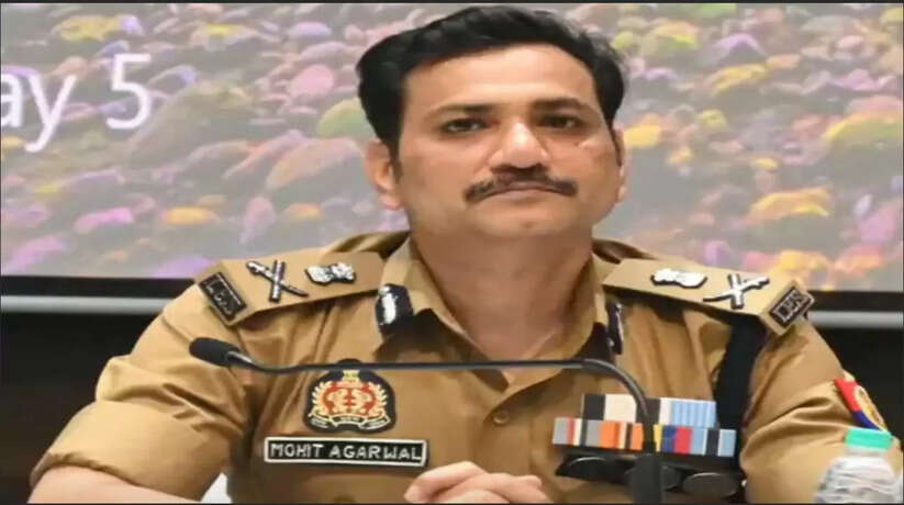 वाराणसी कमिश्नर ने 10 इंस्पेक्टर-दरोगाओं की तैनाती में किया फेरबदल, देवेंद्र पाल बने डायल-112 के नए प्रभारी