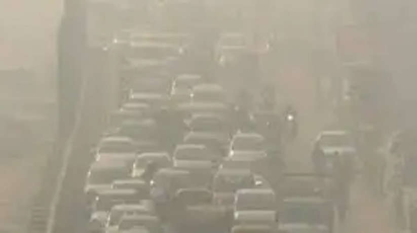 वायु प्रदूषण:'पूरे एनसीआर में लॉकडाउन लगे तो हम भी तैयार', सुप्रीम कोर्ट में दिल्ली सरकार ने दाखिल किया हलफनामा