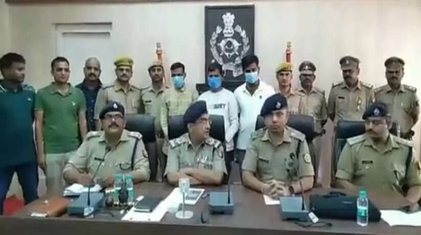 मस्जिदों के सामने आपत्तिजनक पोस्टर व सामग्री फेंकने वाले तीन आरोपी गिरफ्तार