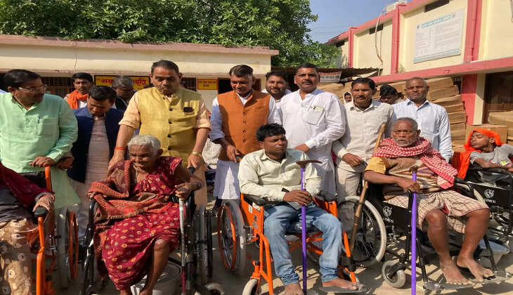 Varanasi News:&nbsp;आराजीलाईन में लाभार्थियो को निःशुल्क सहायक उपकरण वितरण शिविर का अयोजन