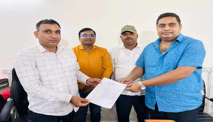 Varanasi News: साइबर क्राइम थाना द्वारा DIGITAL ARRESST के नाम पर धोखाधड़ी किये गये पीड़ित का धनराशि&nbsp;वापस&nbsp;कराया&nbsp;गया