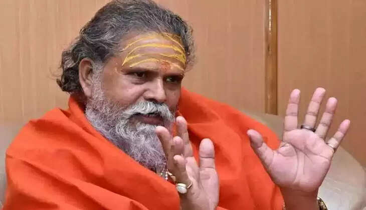 बाघमबरी मठ पहुंची सीबीआई को महंत के कमरे से मिले तीन करोड़ रुपए और भारी मात्रा में जेवरात