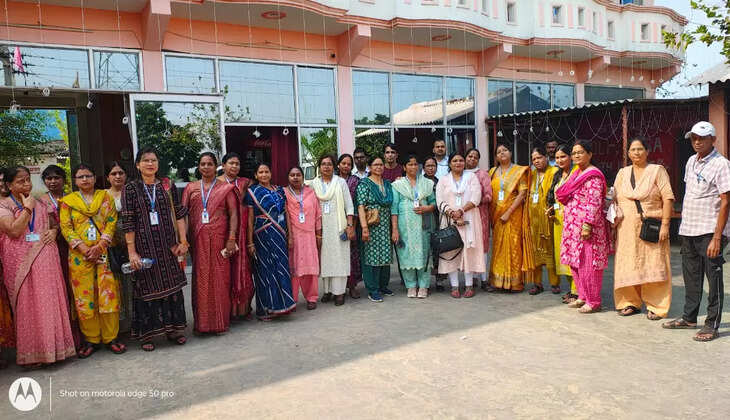 वाराणसी मंडल रेल प्रशासन ने महिला रेलकर्मियों के लिए किया प्रेरणादायक भ्रमण आयोजन