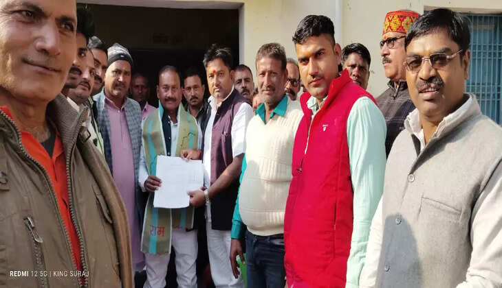 Chandauli News: सकलडीहा में भाजपा मंडल अध्यक्ष पद के लिए नौ उम्मीदवारों ने किया नामांकन
