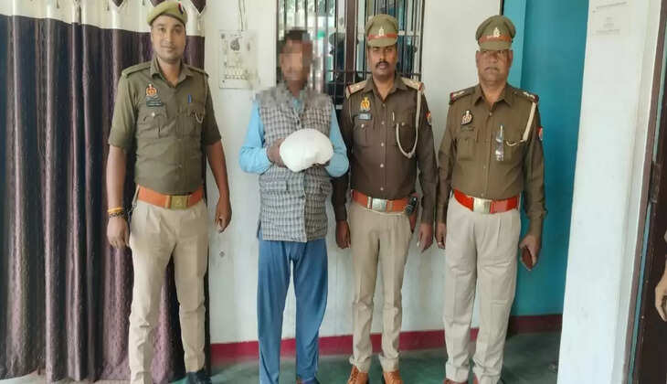 Varanasi News: थाना राजातालाब पुलिस ने 800 ग्राम नाजायज गाँजा के साथ अभियुक्त दिनेश जायसवाल को किया गिरफ्तार&nbsp;