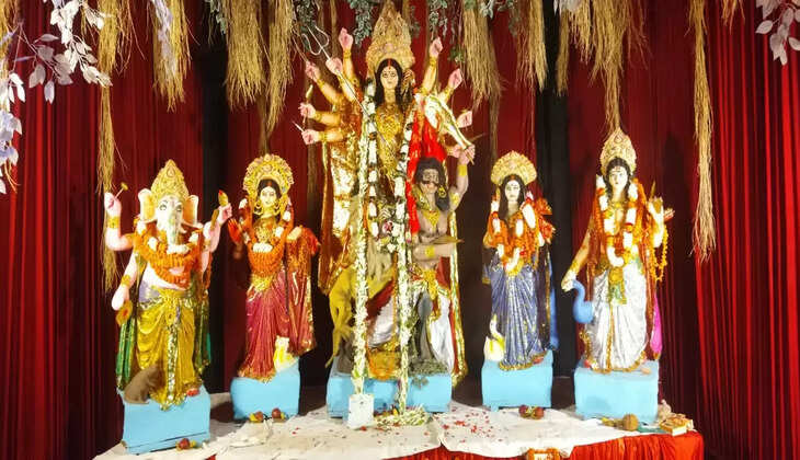वाराणसी भेलूपुर में नवरात्रि पर बना था भूतों का पंडाल