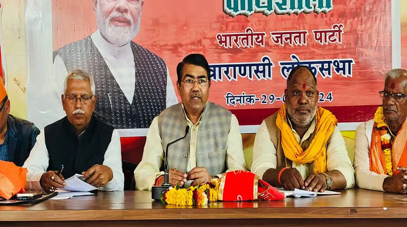 Varanasi News: वरिष्ठ भाजपा नेता सुभाष चंद्र गुप्ता ने माइक्रो डोनेशन का किया शुभारंभ
