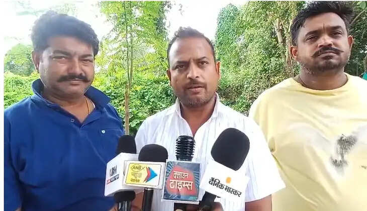 चंदौली में किसानों के मुद्दों पर गरमाया माहौल, अरुण सिंह ने उठाई आवाज, हल्ला बोल धरने का ऐलान