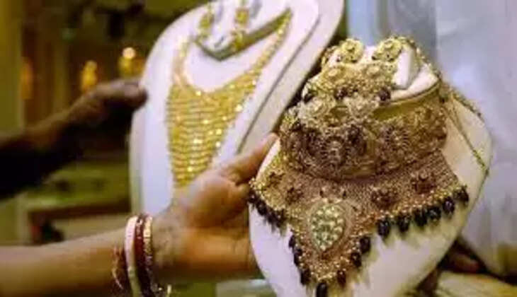 12वीं पास के लिए की लगी लॉटरी सरकारी नौकरी पाने का शानदार मौका, यहाँ से करें आवेदन&hellip;लाखों में मिलेगी सैलरी