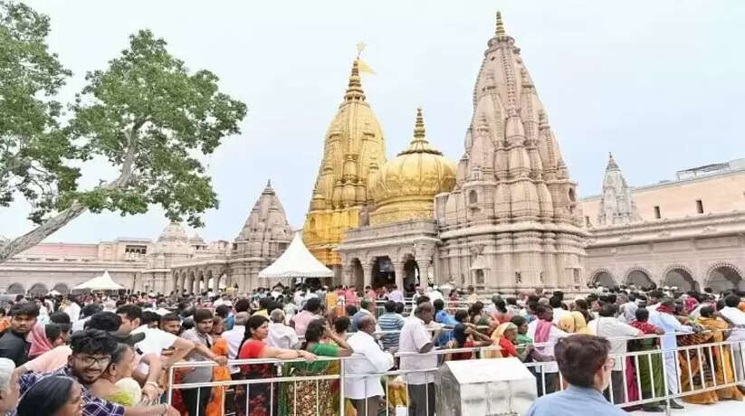 Varanasi News: All the records were broken this Sawan! So many devotees attended the court of Baba Shri Kashi Vishwanath