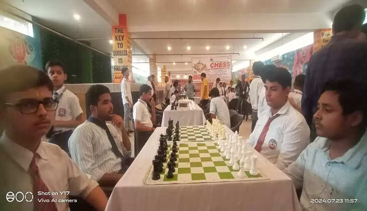 न्यू सेंट मैरी कॉन्वेंट स्कूल तिलमापुर में संपन्न हुई एक दिवसी अंतर विद्यालय जिला शतरंज चैंपियनशिप