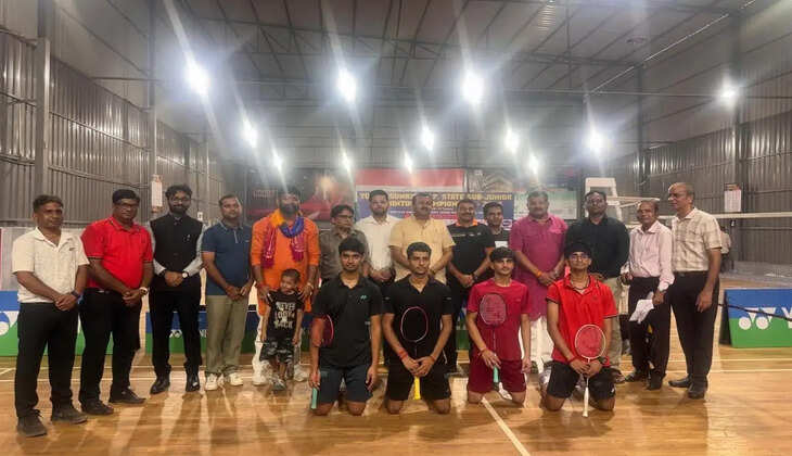 गोरखपुर में पांच दिवसीय बैडमिंटन चैंपियनशिप का समापन, चार वर्गों में घोषित हुए विजेता