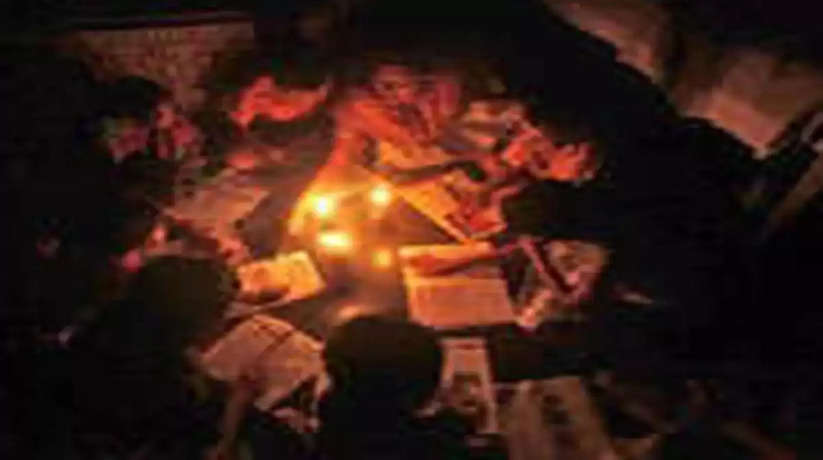 बिहार में बिजली संकट गहराया, छोटे शहरों और गांवों में 10 घंटे तक बिजली की कटौती
