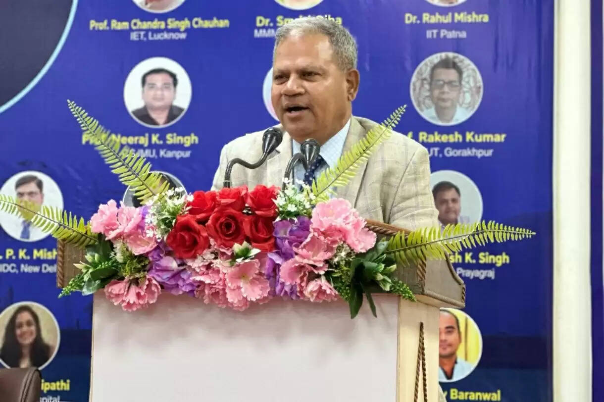 तीन दिवसीय राष्ट्रीय संगोष्ठी में नवाचार, तकनीकी उन्नयन एवं चरित्र निर्माण पर विशेष विमर्श