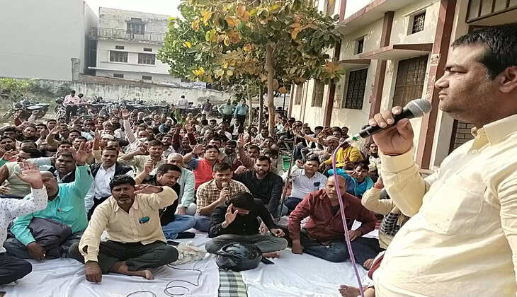 Up electricity strike news: यूपी में बिजली कर्मचारियों की हड़ताल खत्म!  लाइट वापस लाने की कार्रवाई शुरू...