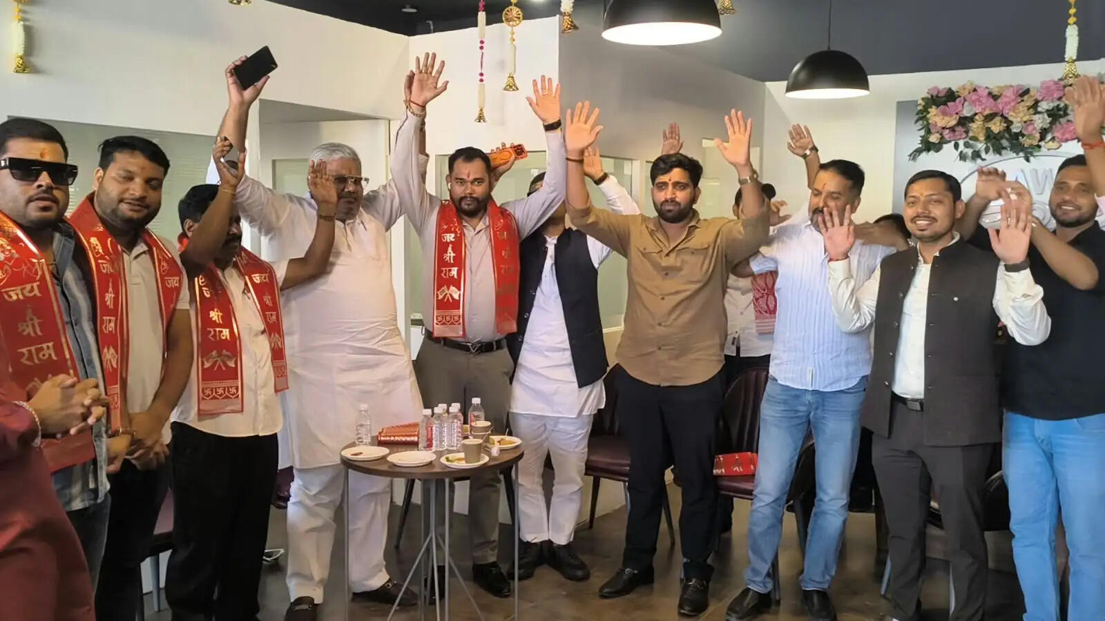 वाराणसी में पूर्वांचल के सबसे बड़े Jawa-Yezdi शोरूम का उद्घाटन