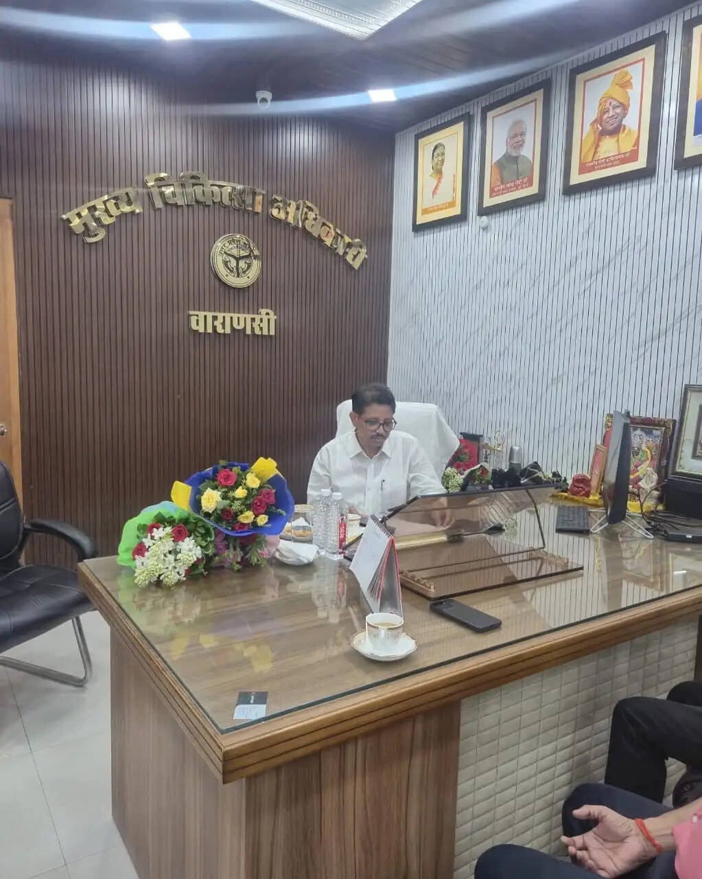 वाराणसी को मिला नया सीएमओ, स्वास्थ्य सेवाओं में सुधार पर रहेगा विशेष फोकस
