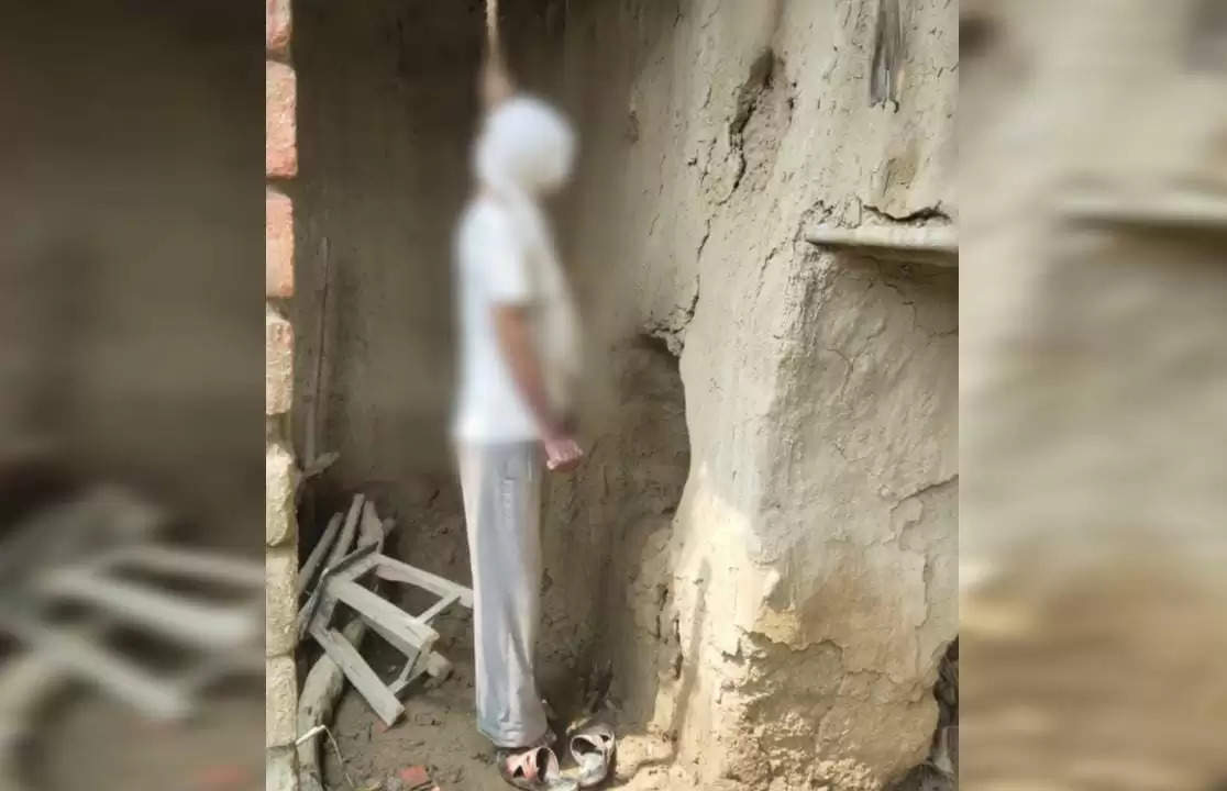 वाराणसी में 70 साल के बुजुर्ग ने फांसी लगाकर की आत्महत्या