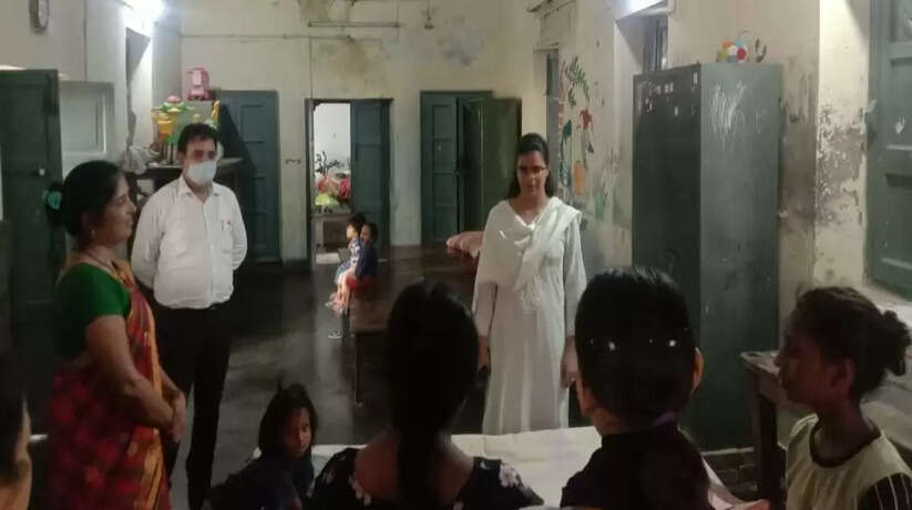 बालको को उनके मौलिक अधिकारों की जानकारी और कर्तव्यों के प्रति किया गया जागरूक