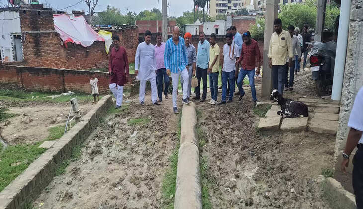 विधायक कैन्ट सौरभ श्रीवास्तव ने रामनगर के रत्तापुर का किया निरीक्षण, लगाई अधिकारियों को फटकार