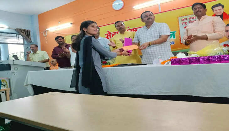 छोटी पहल से बड़े सकारात्मक बदलाव संभव : प्रदीप शुक्ला