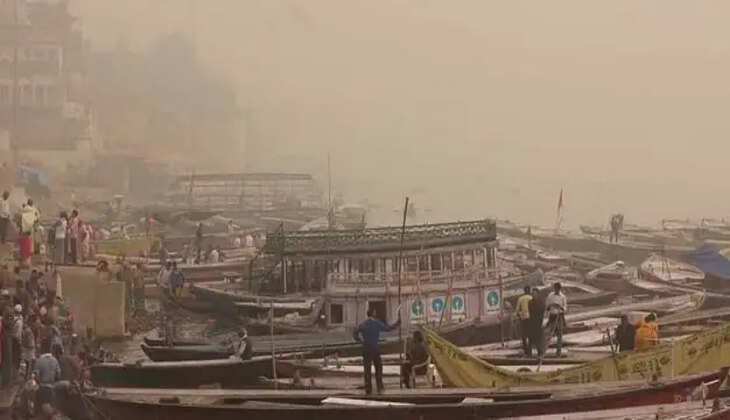 रोजाना 15 सिगरेट के बराबर धुएं का सेवन कर रहे बनारसी