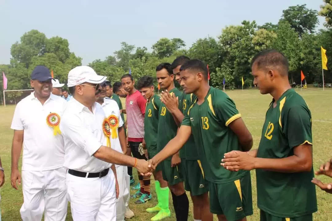 34वीं वाहिनीं पीएसी वाराणसी में  पांच दिवसीय 70वीं वार्षिक फुटबाल प्रतियोगिता का आयोजन
