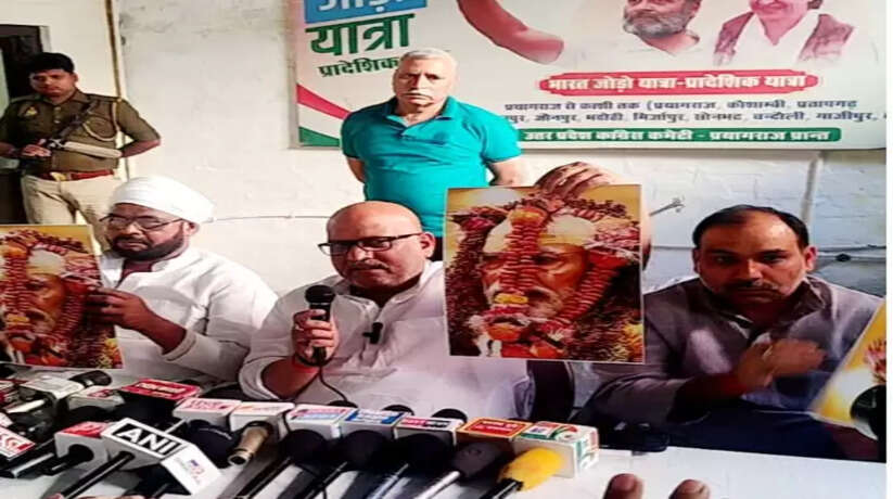 Varanasi News: सनातन धर्म अपमान तथा सनातन धर्म के विरुद्ध खुला द्रोह है खुद का अभिषेक कराना