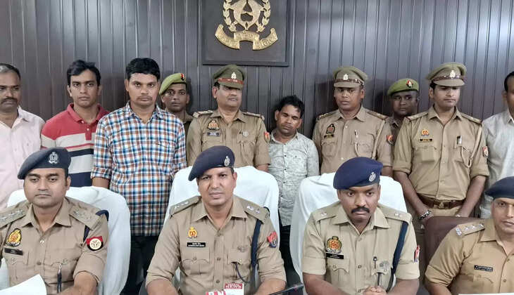 Varanasi News: वाराणसी में मुठभेड़ के दौरान शातिर अपराधी गिरफ्तार, उसके पास से लूट की बाइक व आभूषण बरामद