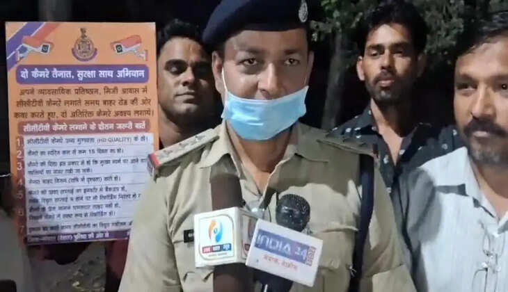 नवरात्रि और दीपावली को लेकर नजीराबाद थाने में शांति समिति की बैठक, सुरक्षा व्यवस्था पर जोर