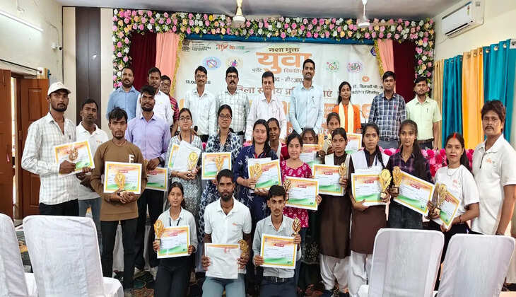 नशा मुक्त युवा फॉर विकसित भारत: मीरजापुर में जनपद स्तरीय प्रतियोगिताओं का आयोजन