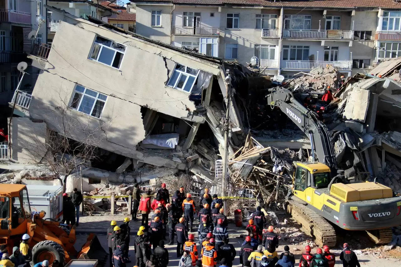 भूकंप के झटकों से हिला तुर्की, 50 लोग हुए घायल, 5.9 रही तीव्रता