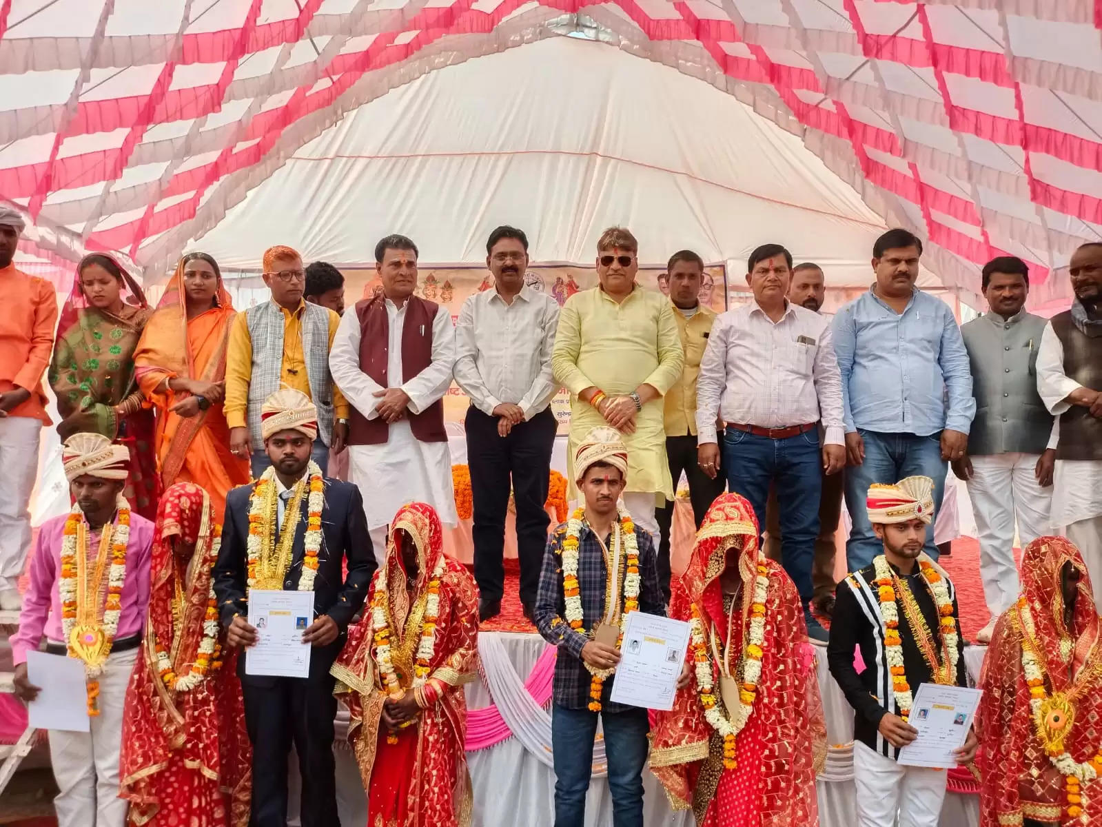 43 couples took seven rounds under Chief Minister's mass marriage scheme