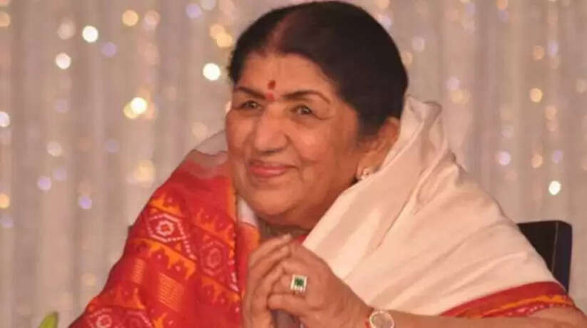 भारत रत्न लता मंगेशकर हुई कोरोना वायरस संक्रमित, अस्पताल में हुईं भर्ती