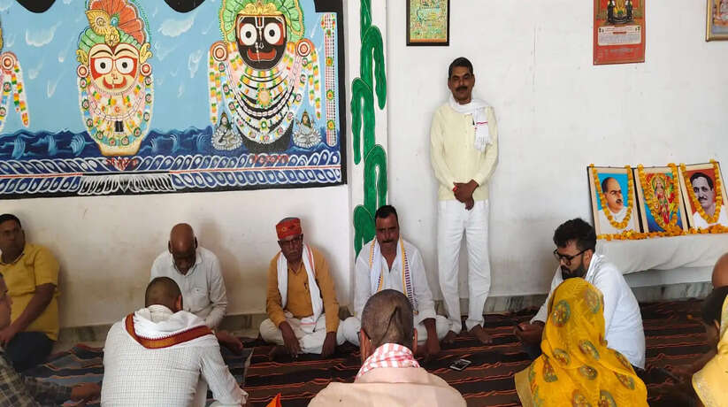 बंगाल में भाजपा की जीत पर धानापुर पश्चिमी मंडल में जश्न, संगठन मजबूती पर हुई चर्चा