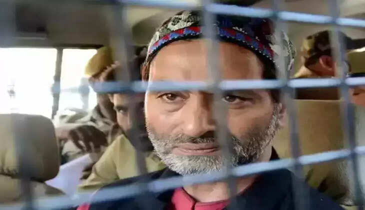 यासीन मलिक को तिहाड़ जेल में ड्रिप के जरिए तरल पदार्थ दिए जा रहे हैं
