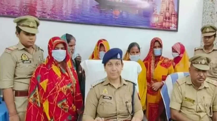 Varanasi news: दशाश्वमेध घाट पर चोरी करने वाली 6 महिलाएं गिरफ्तार