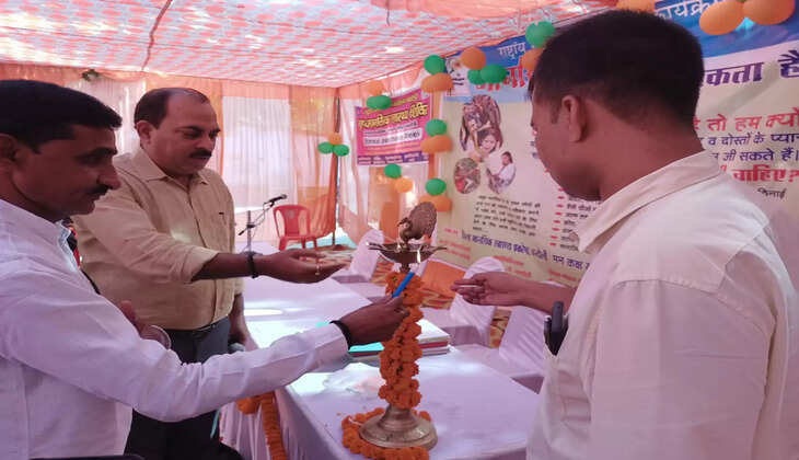 प्राथमिक स्वास्थ्य केंद्र चंदौली में वृहद मानसिक स्वास्थ्य कार्यक्रम का किया गया शुभारंभ