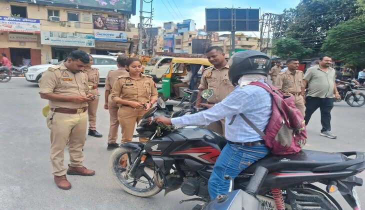 &nbsp;वाराणसी में ऑपरेशन चक्रव्यूह के तहत चला सघन चेकिंग अभियान, संदिग्ध वाहनों और व्यक्तियों की हुई जांच