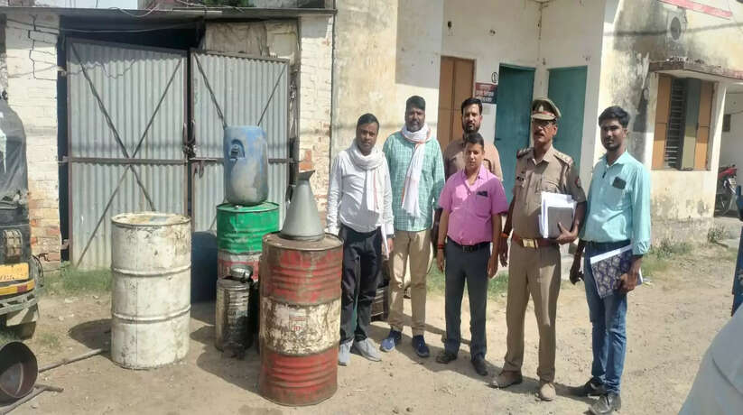 Chandauli news, chandauli hindi news, chandauli news in hindi, chandauli police news, chandauli breaking news, chandauli today news, chandauli ki khabar, today news in chandauli, today chandauli news, chandauli dm news, chandauli crime news, chandauli samachar