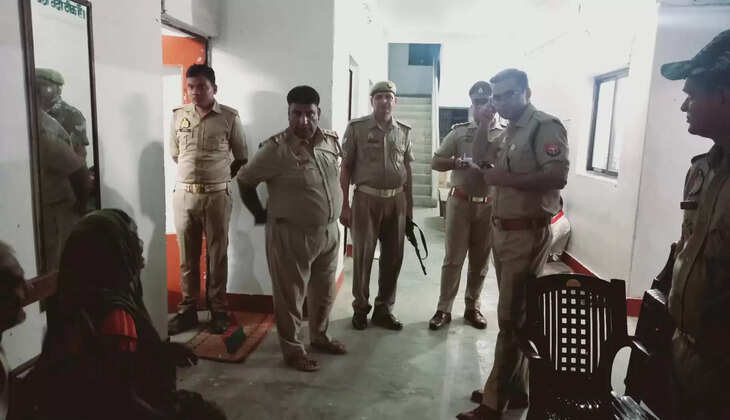 Chanduli News: पुलिस अधीक्षक&nbsp;आदित्य लांग्हे द्वारा थाना सैयदराजा का औचक निरीक्षण किया गया
