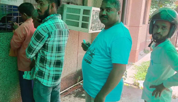 चार दिनों से एनआईसी सर्वर ठप, सदर तहसील में खतौनी बनवाने को भटक रहे किसान