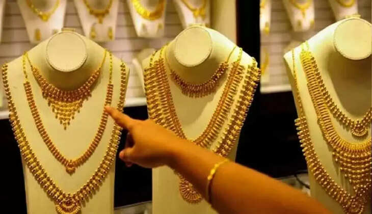 today gold sliver rate 28 december 2022: सोना 1500 तो चांदी 11000 रुपये&nbsp;सस्ती, जानिए क्या हैं आज का सोने -चाँदी का आज का दाम...?
