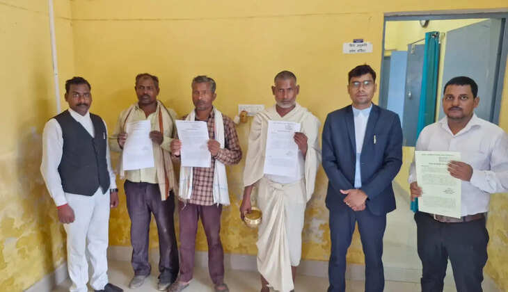Mirzapur News, Legal Services Authority, District Judge Mirzapur, Lok Adalat, Pending Case, Seven Year Old Case, Court News, Uttar Pradesh News, Legal Awareness Camp, Hindi News