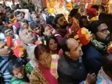 Mirzapur News: माघ पूर्णिमा पर विंध्यधाम में उमड़ी लाखों भक्तों की भीड़