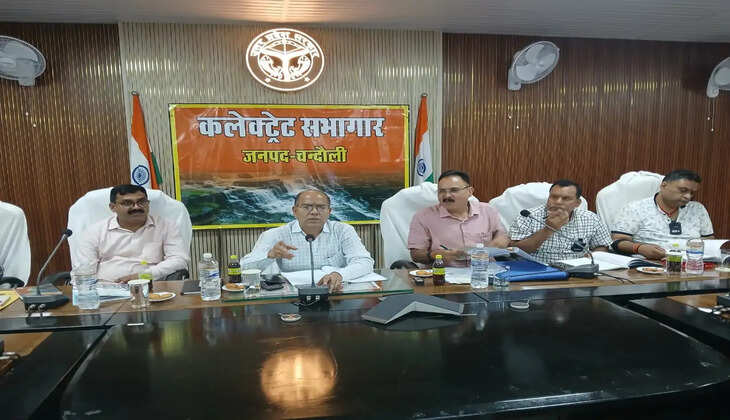 &nbsp;&nbsp;बाढ़ तैयारियों में लापरवाही बर्दाश्त नहीं, सभी विभाग समय से करें तैयारी : एडीएम रतन वर्मा