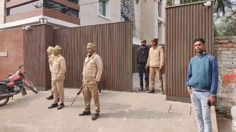आर्बिट समूह पर इनकम टैक्स का छापा, गोरखपुर-लखनऊ समेत दोनों निदेशकों के कई ठिकानों पर हुई जांच